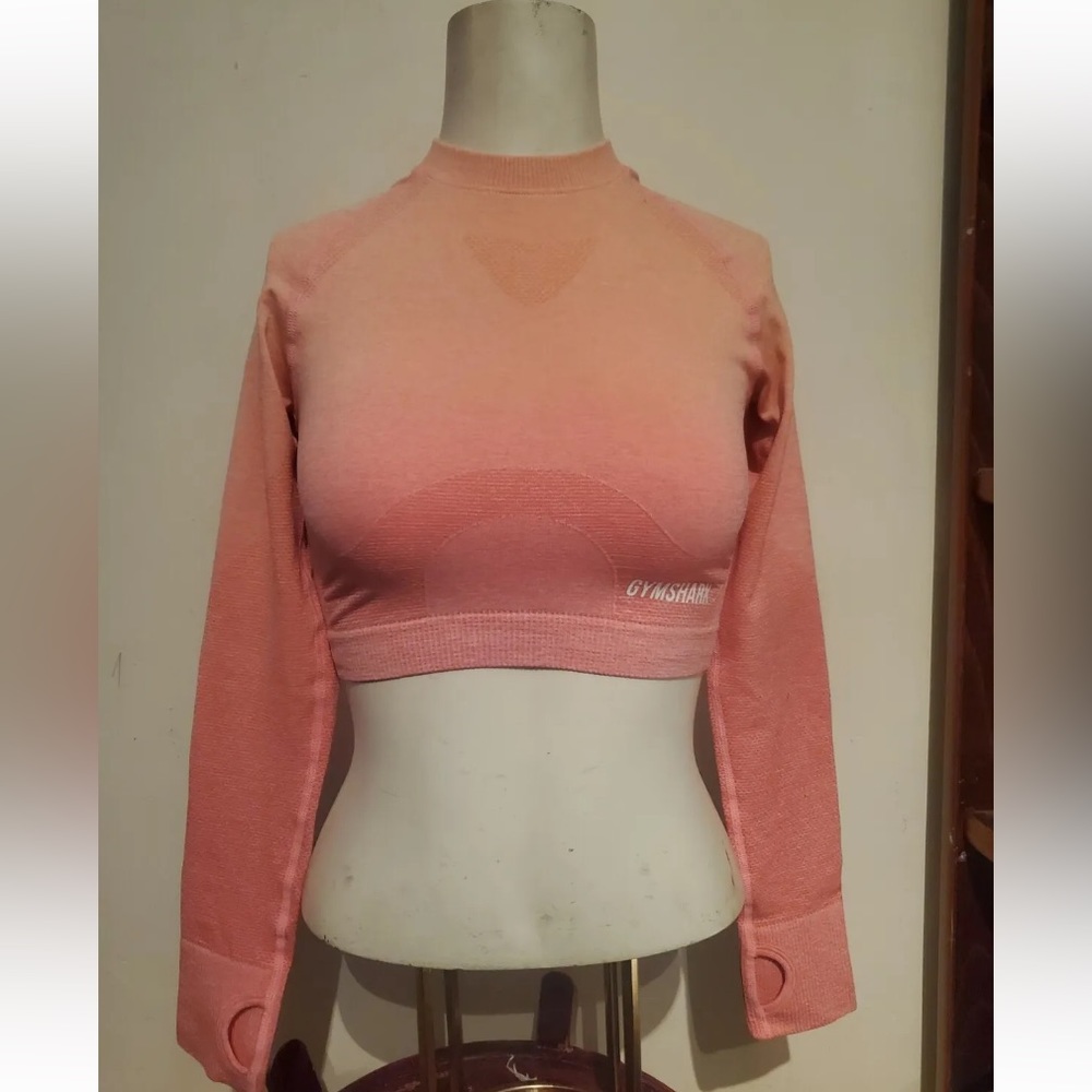 NWOT Gymshark Peach & Coral Vital Ombre Seamless Long Sleeve Crop Top Womens XS